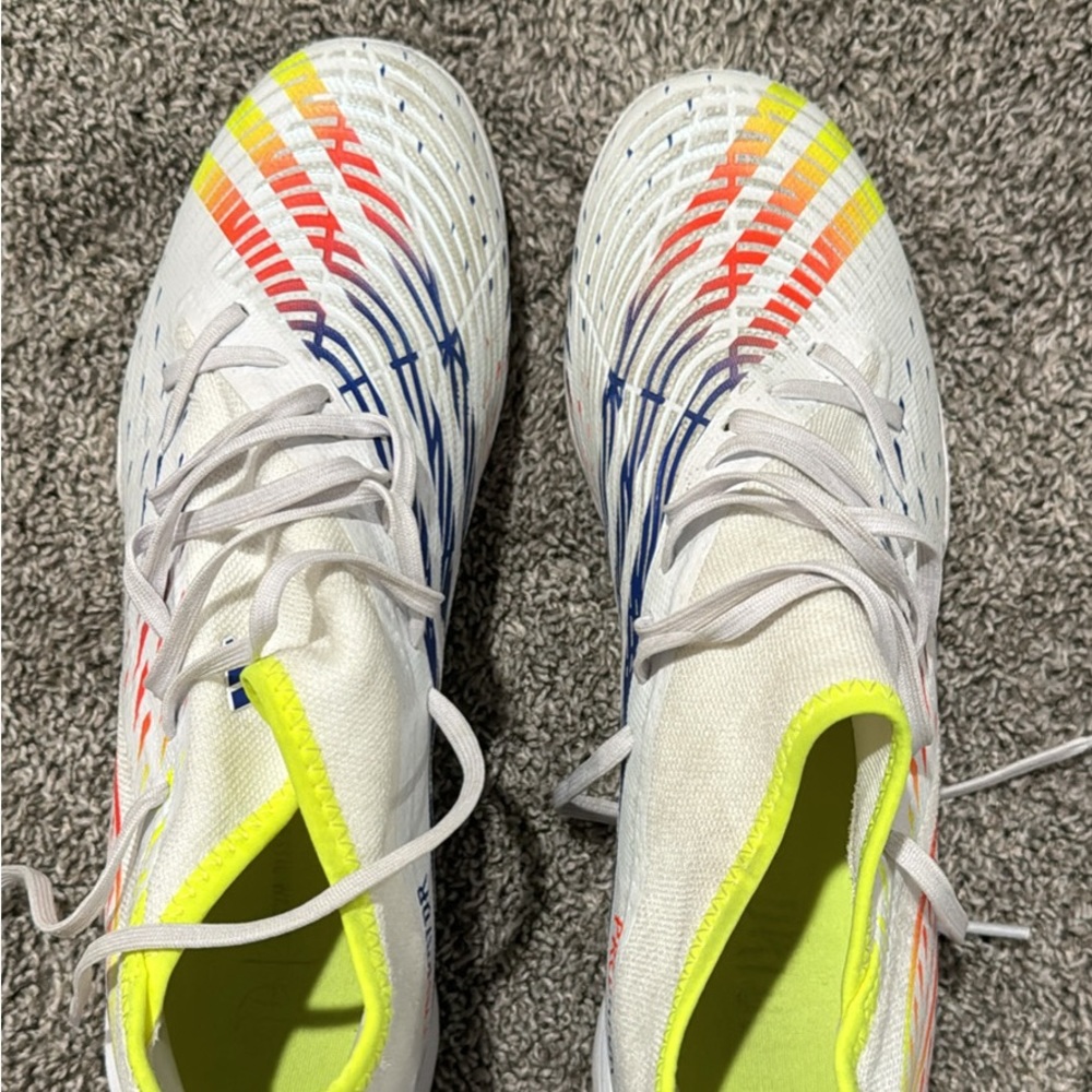 Men’s adidas predator indoor soccer shoes. Size 12.
